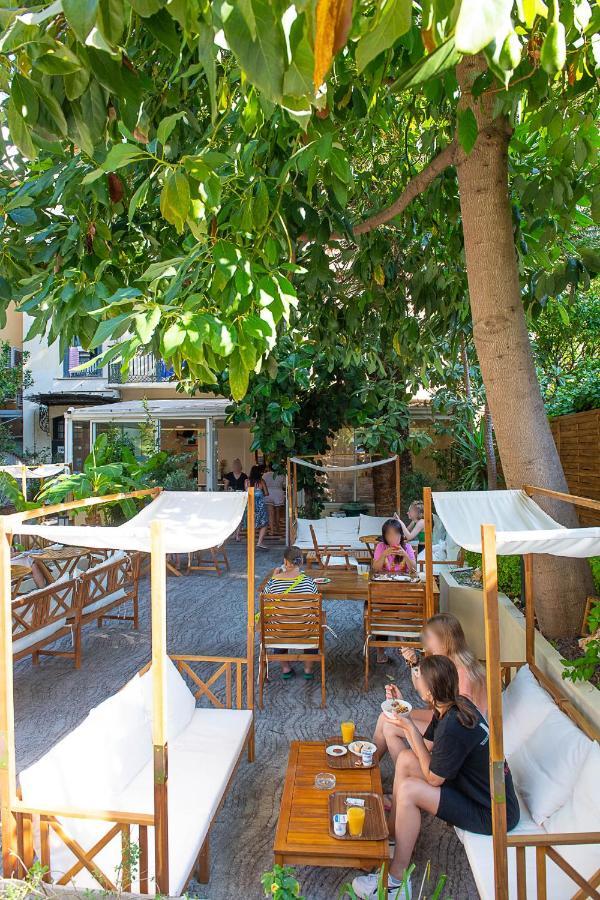 Auberge De Jeunesse Hi Nice Les Camelias Экстерьер фото